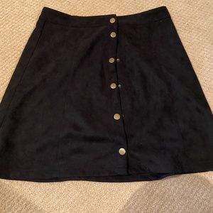 Women’s button faux suede skirt